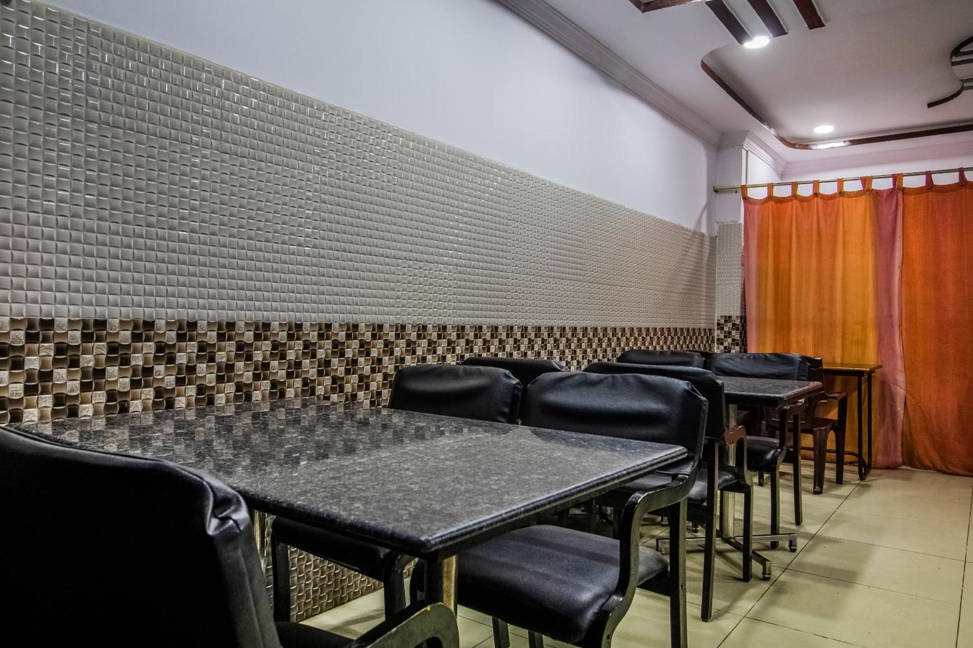 Hotel O Grand Brundavan Secundurabad Buitenkant foto